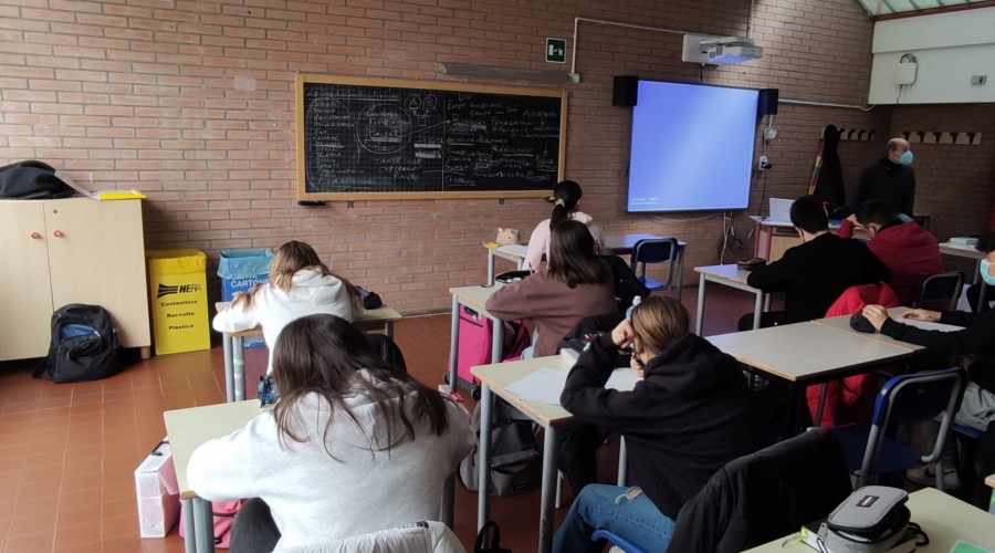Dal gambling al gaming - il gioco d'azzardo raccontato a scuola